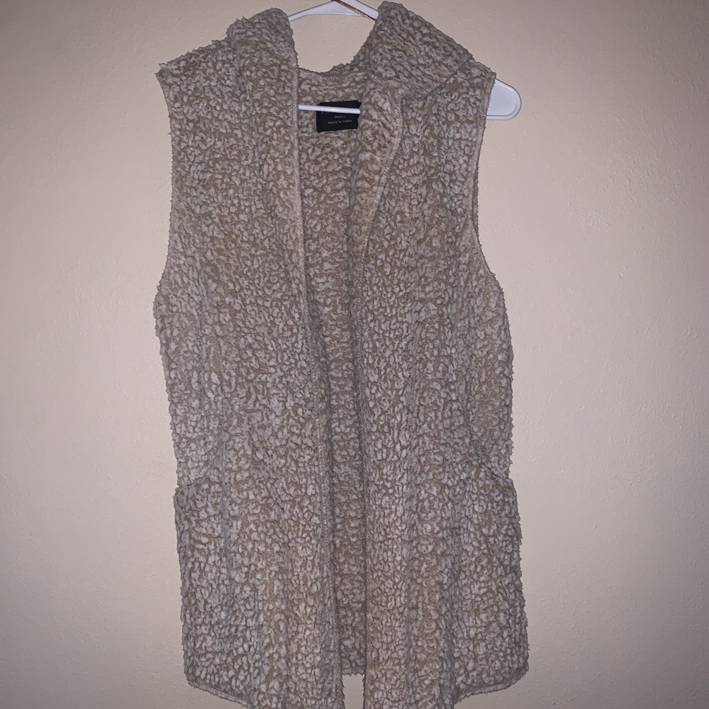 Super Soft Sherpa Vest!!